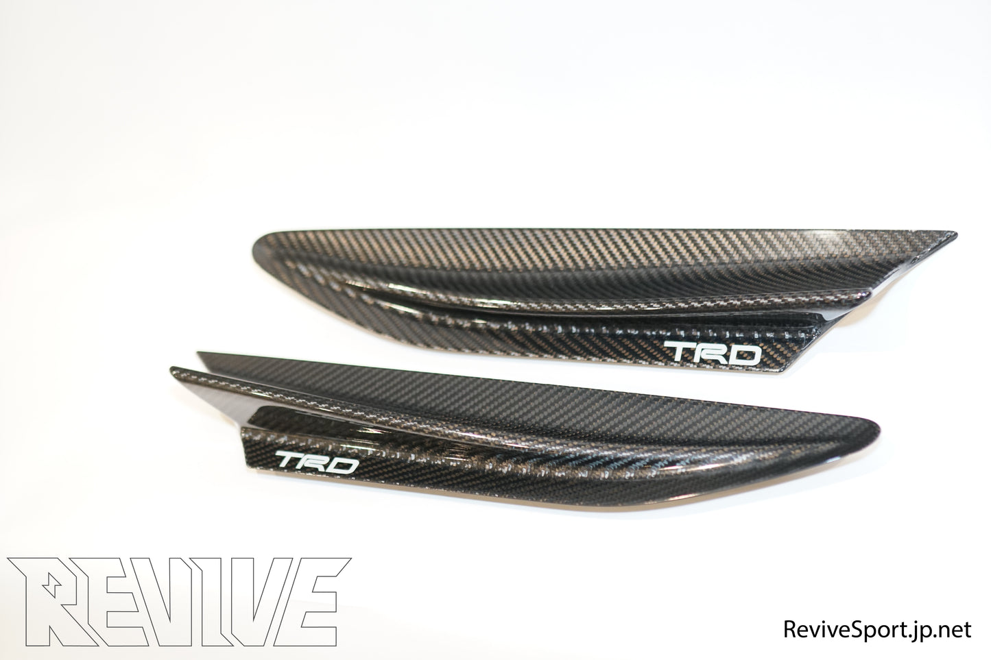 TRD fender fins garnish (Carbon Fiber) [CONDITION 9.5/10]