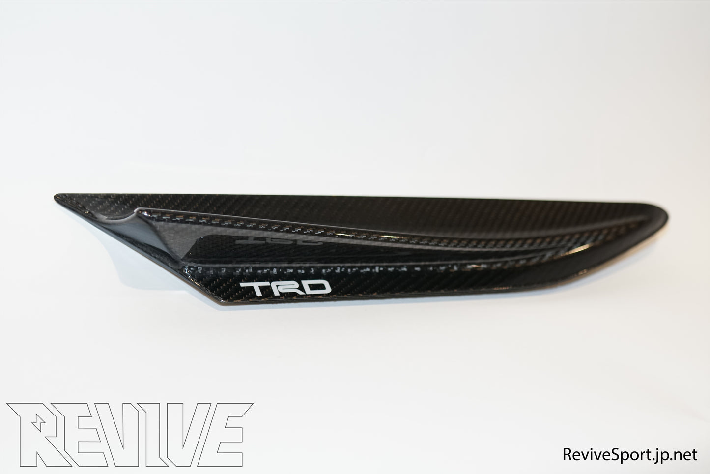 TRD Fender Fins Garnish (Carbon Fiber) [CONDITION 9/10]